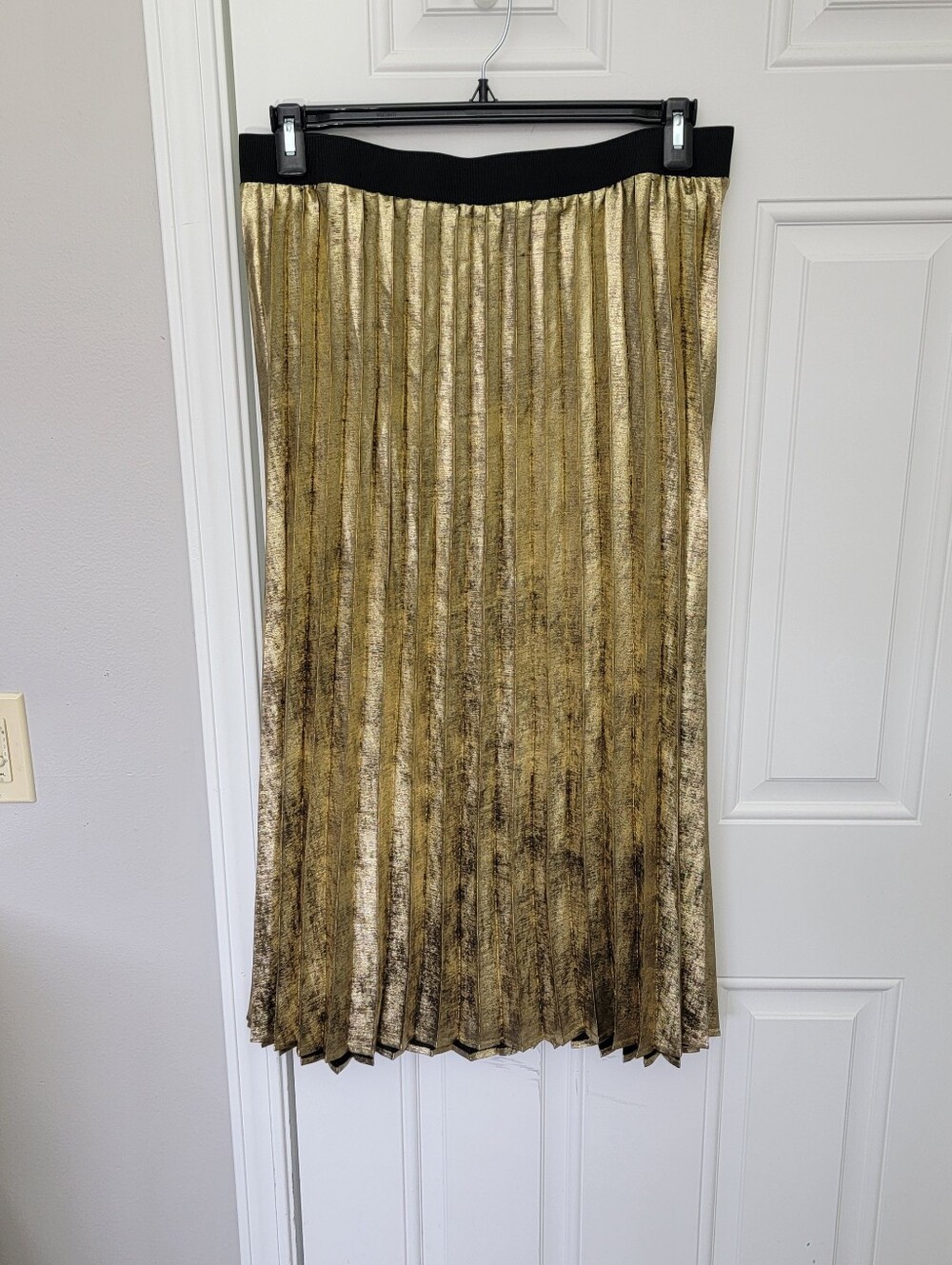 Lane Bryant Metallic Gold Pleated Pull-On Midi Skirt Elastic Waist 26/28
